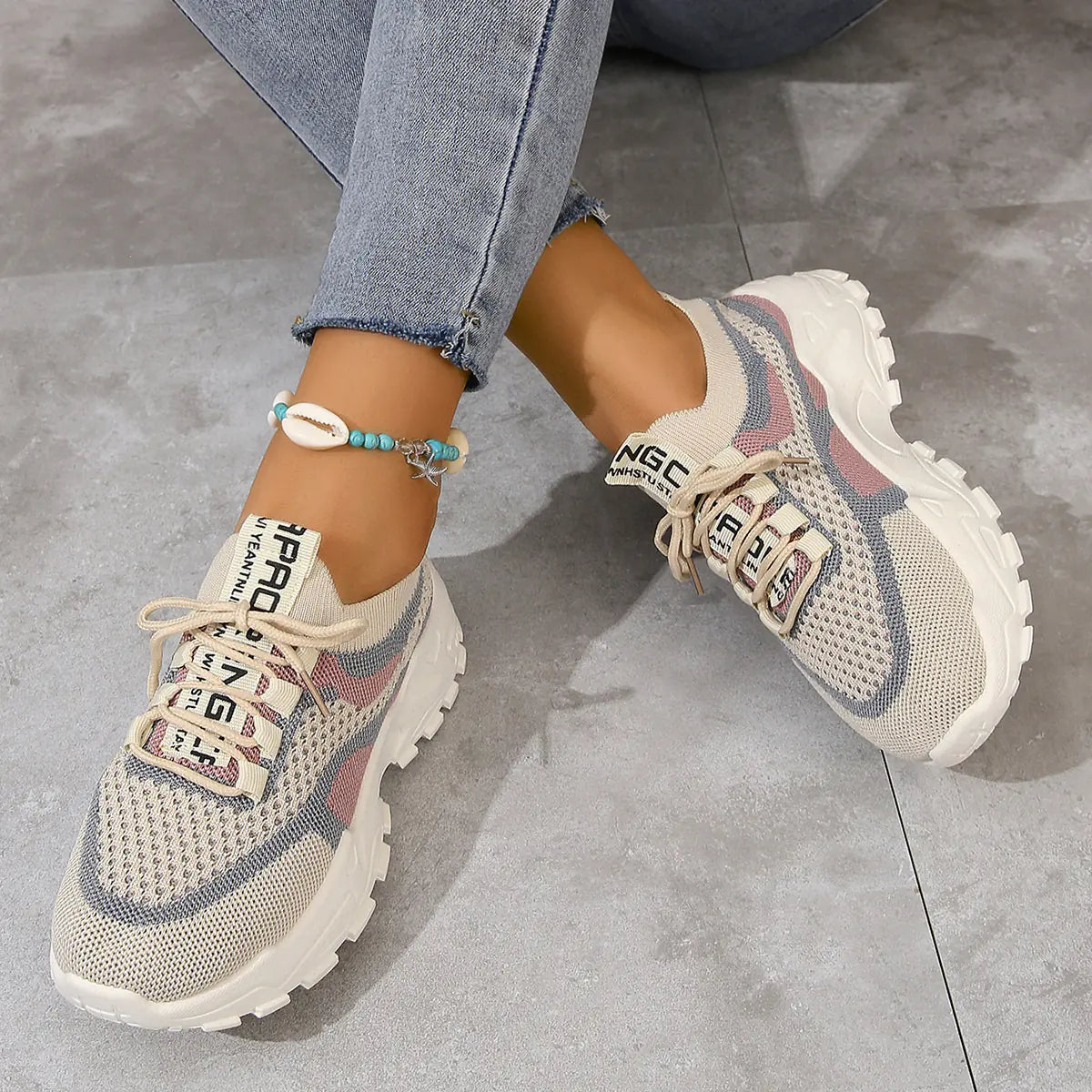 Chic Vintage Airy Sneakers