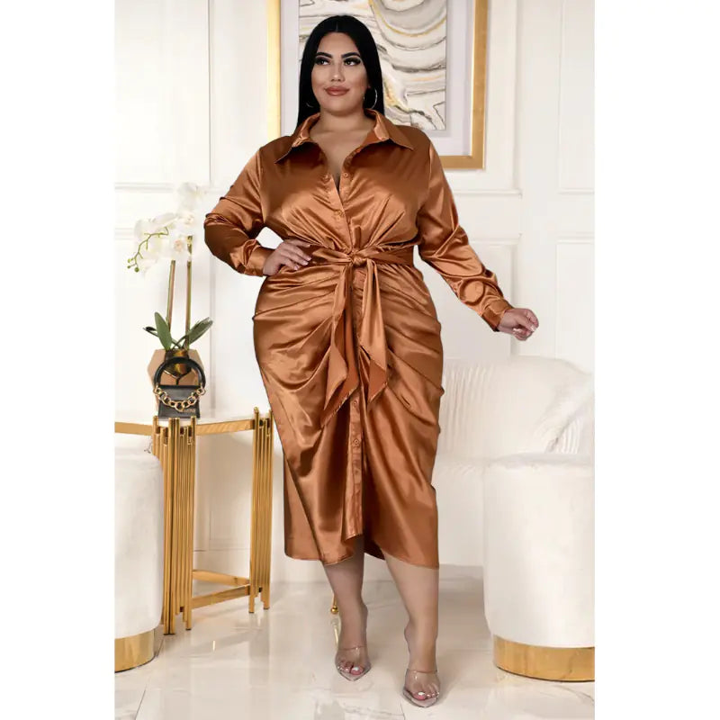 Chic Plus Size Ruched Midi Dress